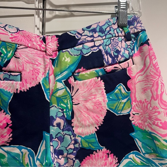Lily Pulitzer Callahan Shorts - Picture 7 of 8